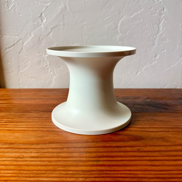 Vintage Tupperware 3-Tier Pedestal Stand – Modular Cake and Serving Display - Picture 8 of 15